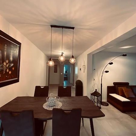 Grosse Moderne Ferienwohnung Auch Als Monteur Unterkunft Nutzbar, In Stolberg - Vicht Kültér fotó