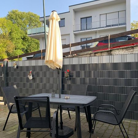 Grosse Moderne Ferienwohnung Auch Als Monteur Unterkunft Nutzbar, In Stolberg - Vicht Kültér fotó