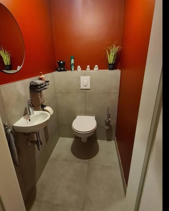 Grosse Moderne Ferienwohnung Auch Als Monteur Unterkunft Nutzbar, In Stolberg - Vicht Kültér fotó