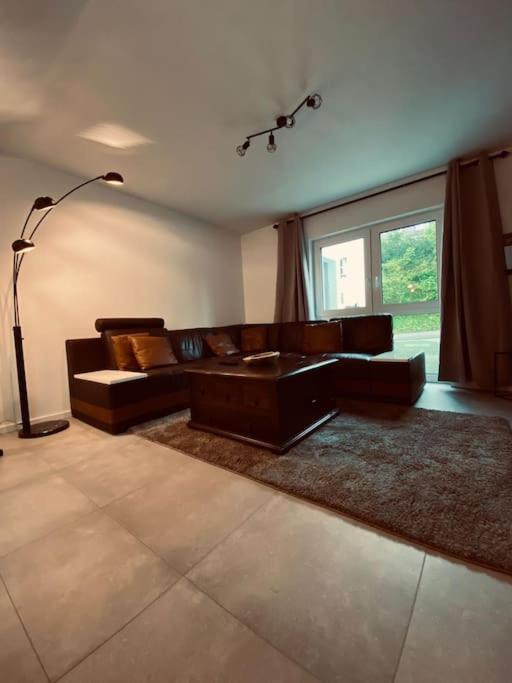 Grosse Moderne Ferienwohnung Auch Als Monteur Unterkunft Nutzbar, In Stolberg - Vicht Kültér fotó