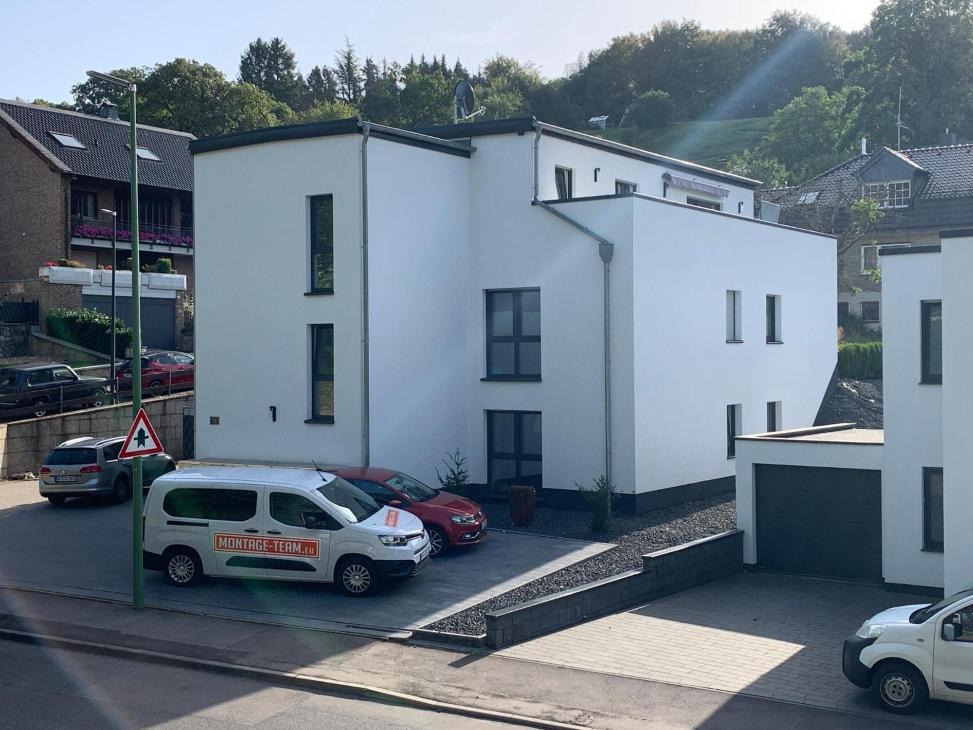 Grosse Moderne Ferienwohnung Auch Als Monteur Unterkunft Nutzbar, In Stolberg - Vicht Kültér fotó